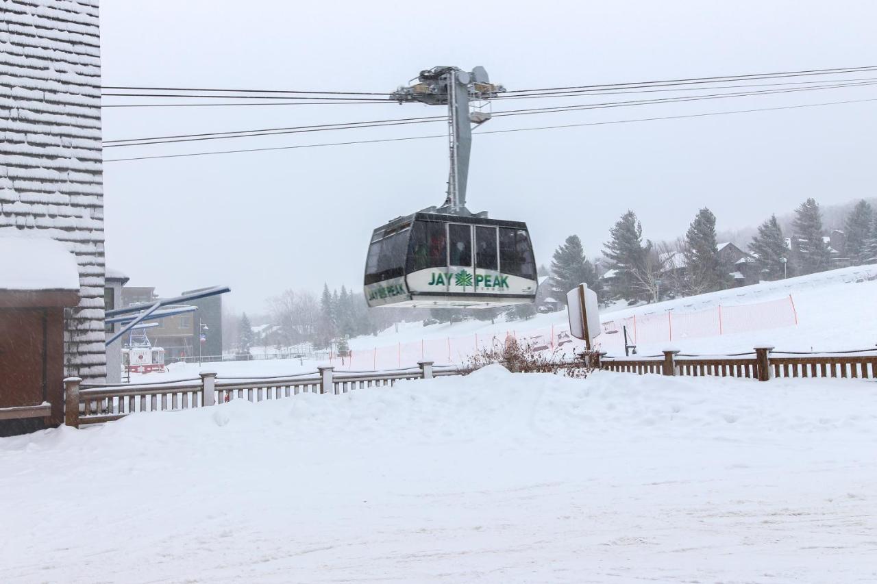 Jay Peak Getaway On Trout River Montgomery المظهر الخارجي الصورة